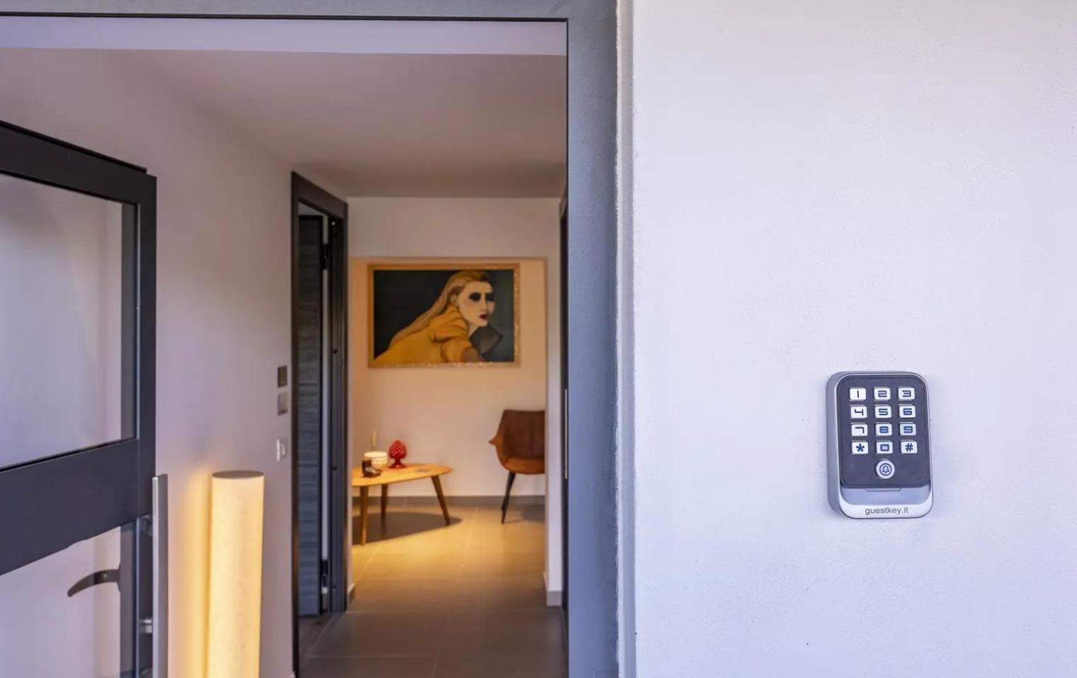 La Brisa Aparthotel Capo d'Orlando Bagian luar foto